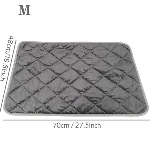 Self-Warming Pet Mat with Heat Reflective Technology for Dogs and Cats Waterproof No Electricity Needed Comfortable Winter Pad for Local Pet Owners(48*70cm)
